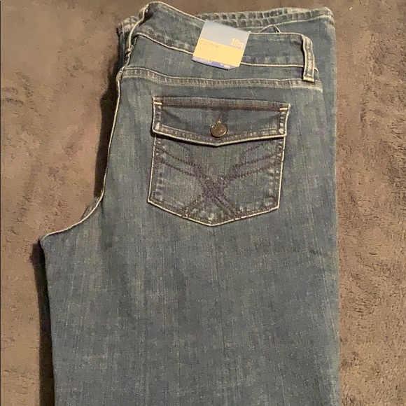 Gap Curvy Bootcut Jeans 10R - Picture 4 of 8